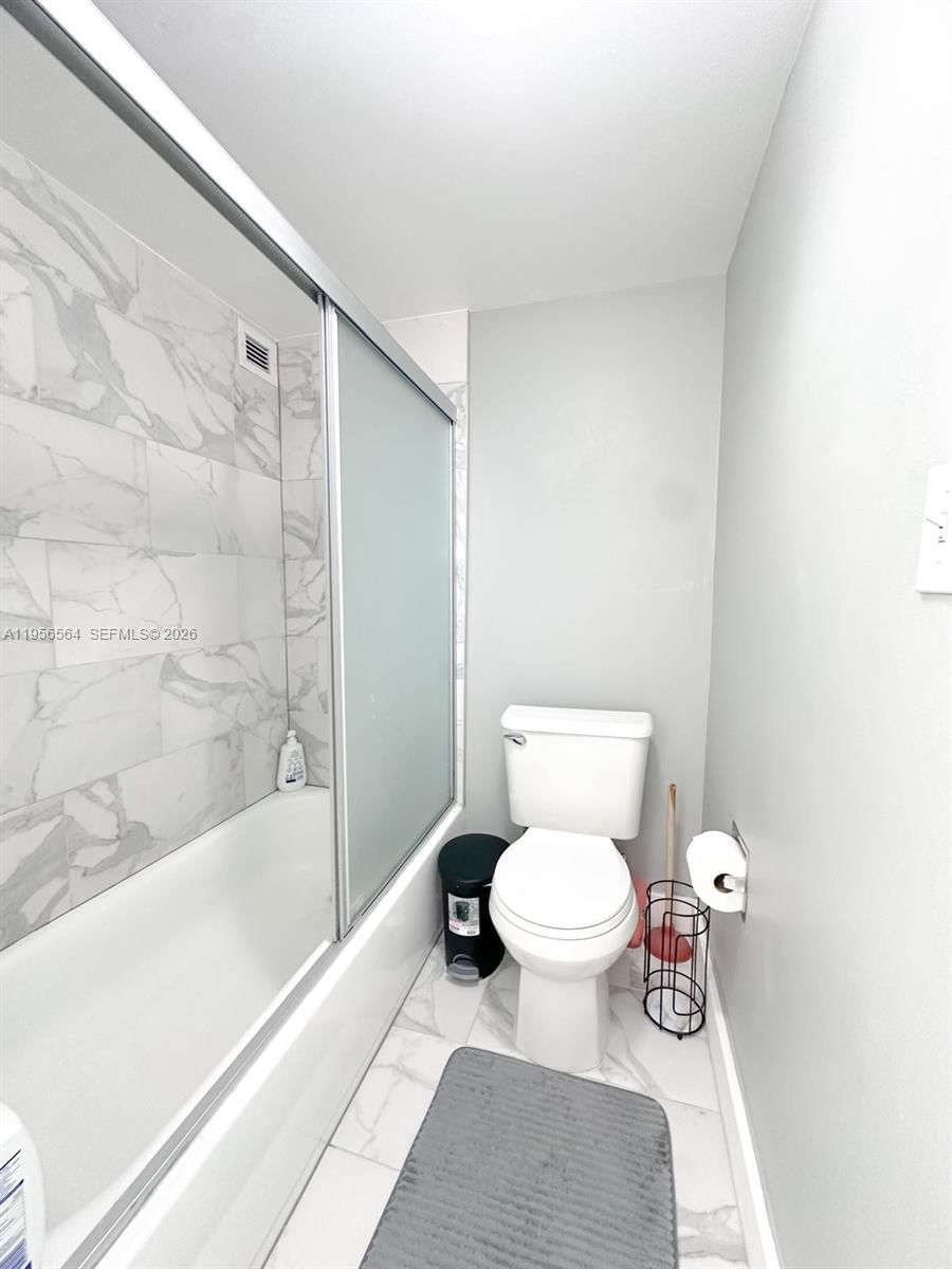 Real estate property located at 16919 Bay Rd #706, Miami-dade, Plaza Of Americas Condo P, Sunny Isles Beach, FL