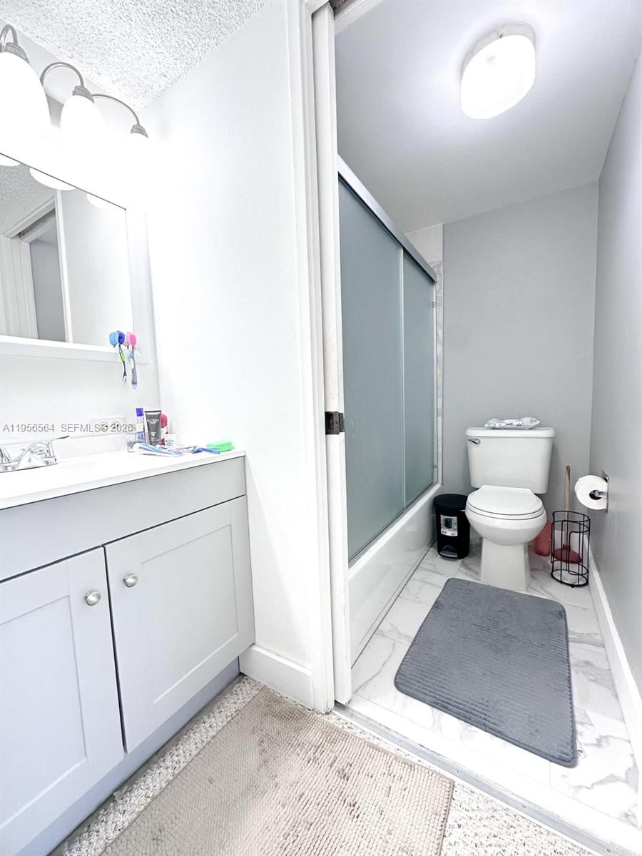 Real estate property located at 16919 Bay Rd #706, Miami-dade, Plaza Of Americas Condo P, Sunny Isles Beach, FL