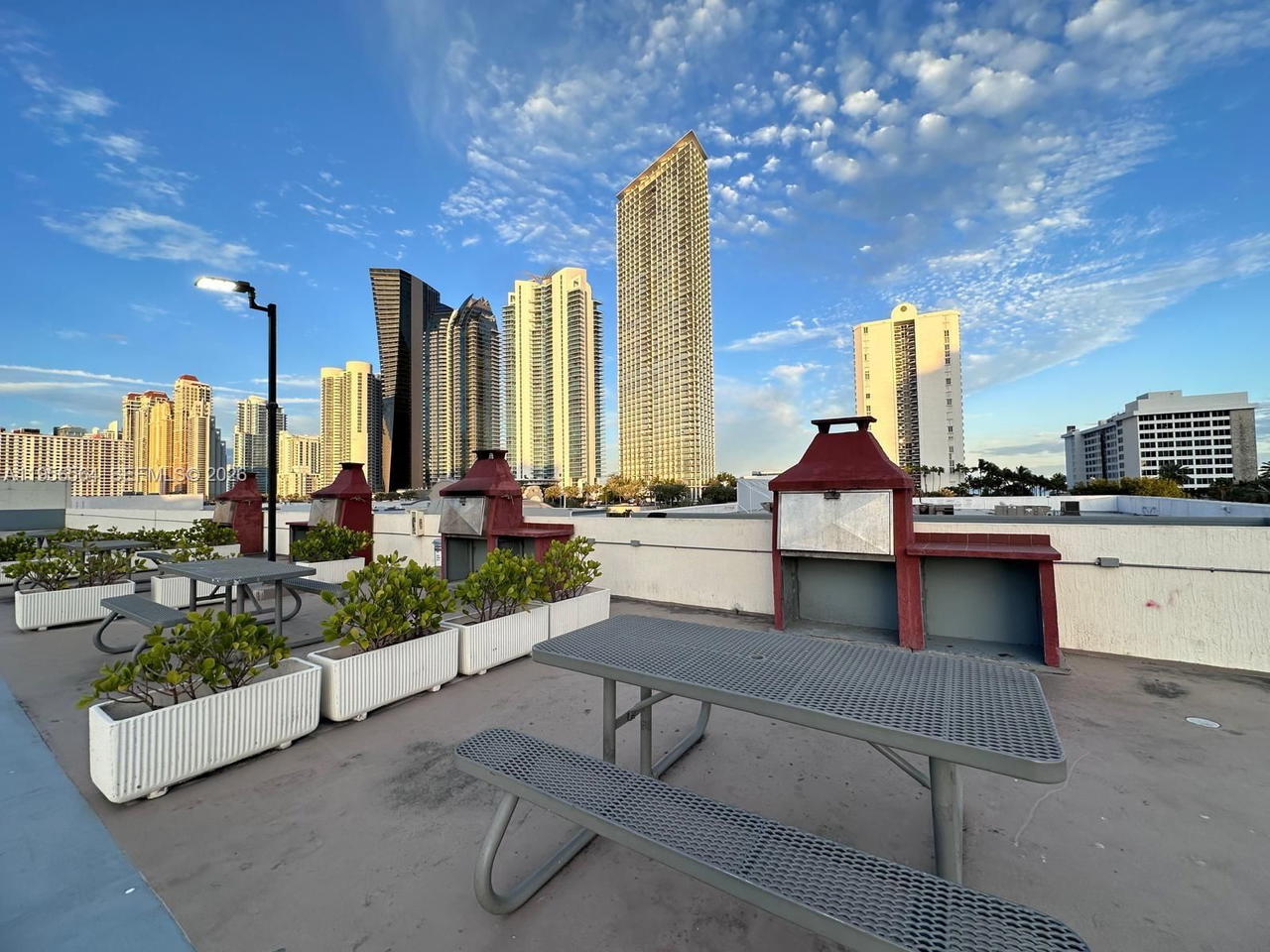 Real estate property located at 16919 Bay Rd #706, Miami-dade, Plaza Of Americas Condo P, Sunny Isles Beach, FL