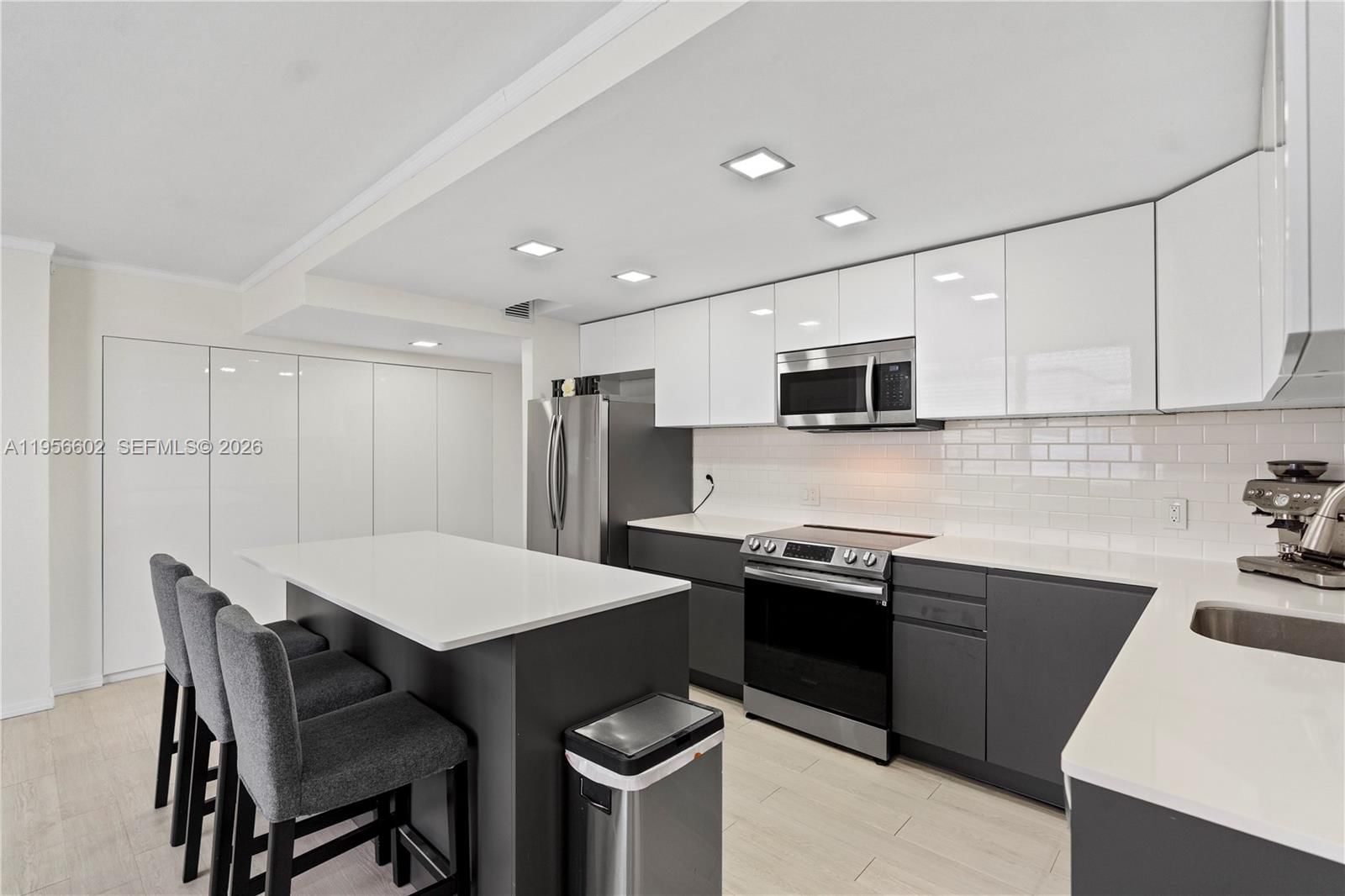 Real estate property located at 3440 192nd St #5P-A, Miami-dade, Southview At Aventura Con, Aventura, FL