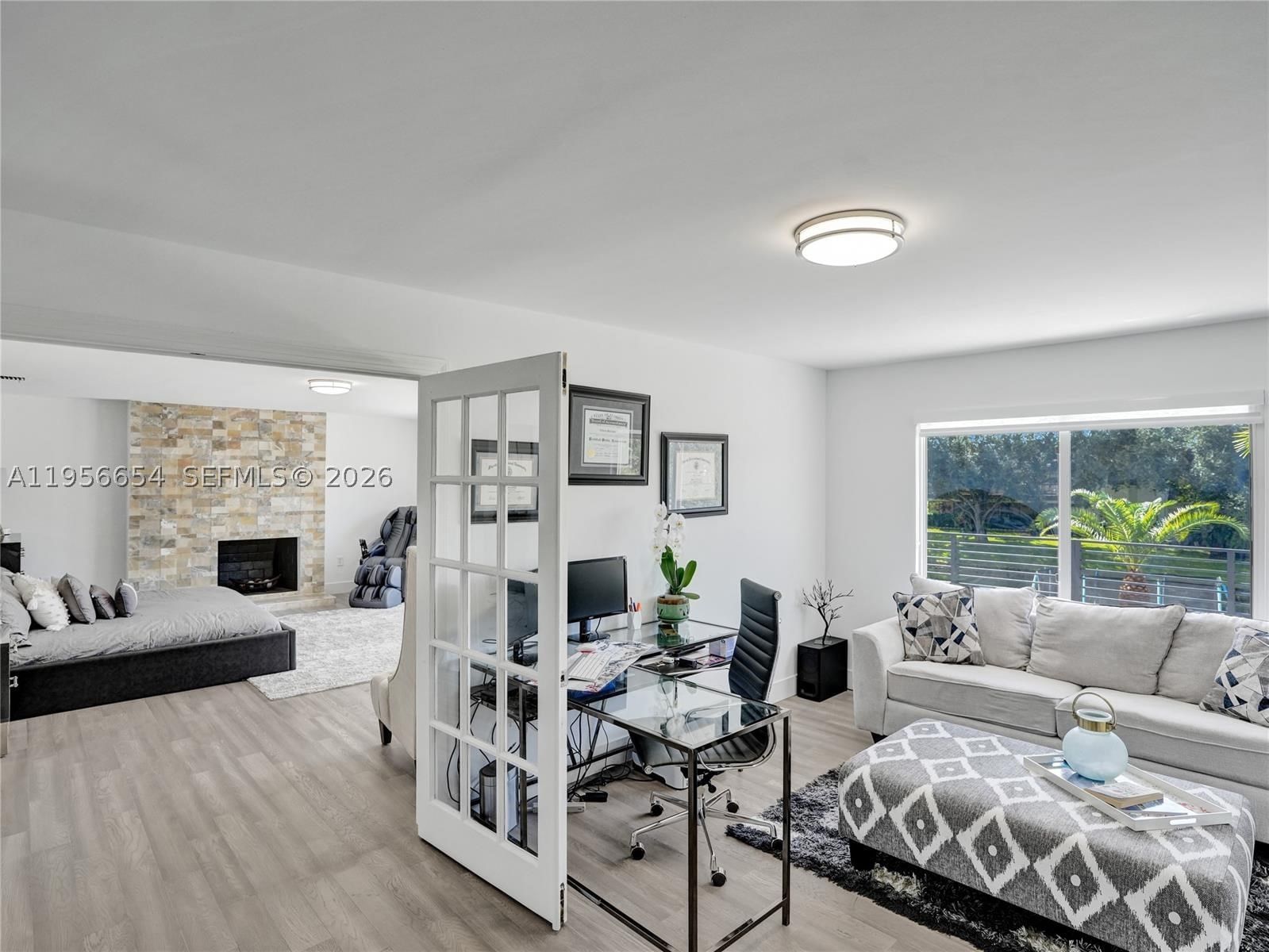 Real estate property located at 11824 43rd Ct, Broward, Laurel Oaks East, Davie, FL