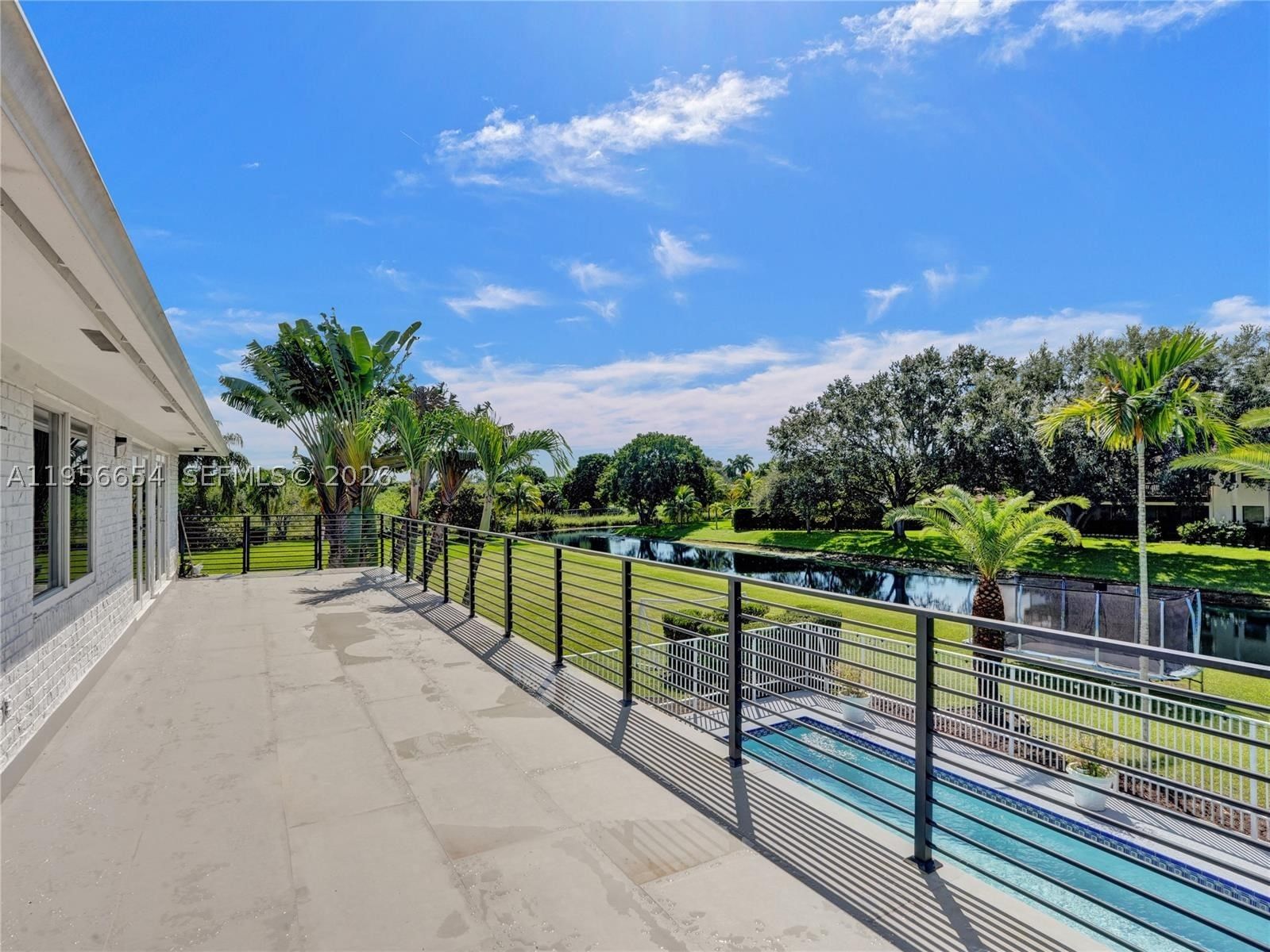 Real estate property located at 11824 43rd Ct, Broward, Laurel Oaks East, Davie, FL