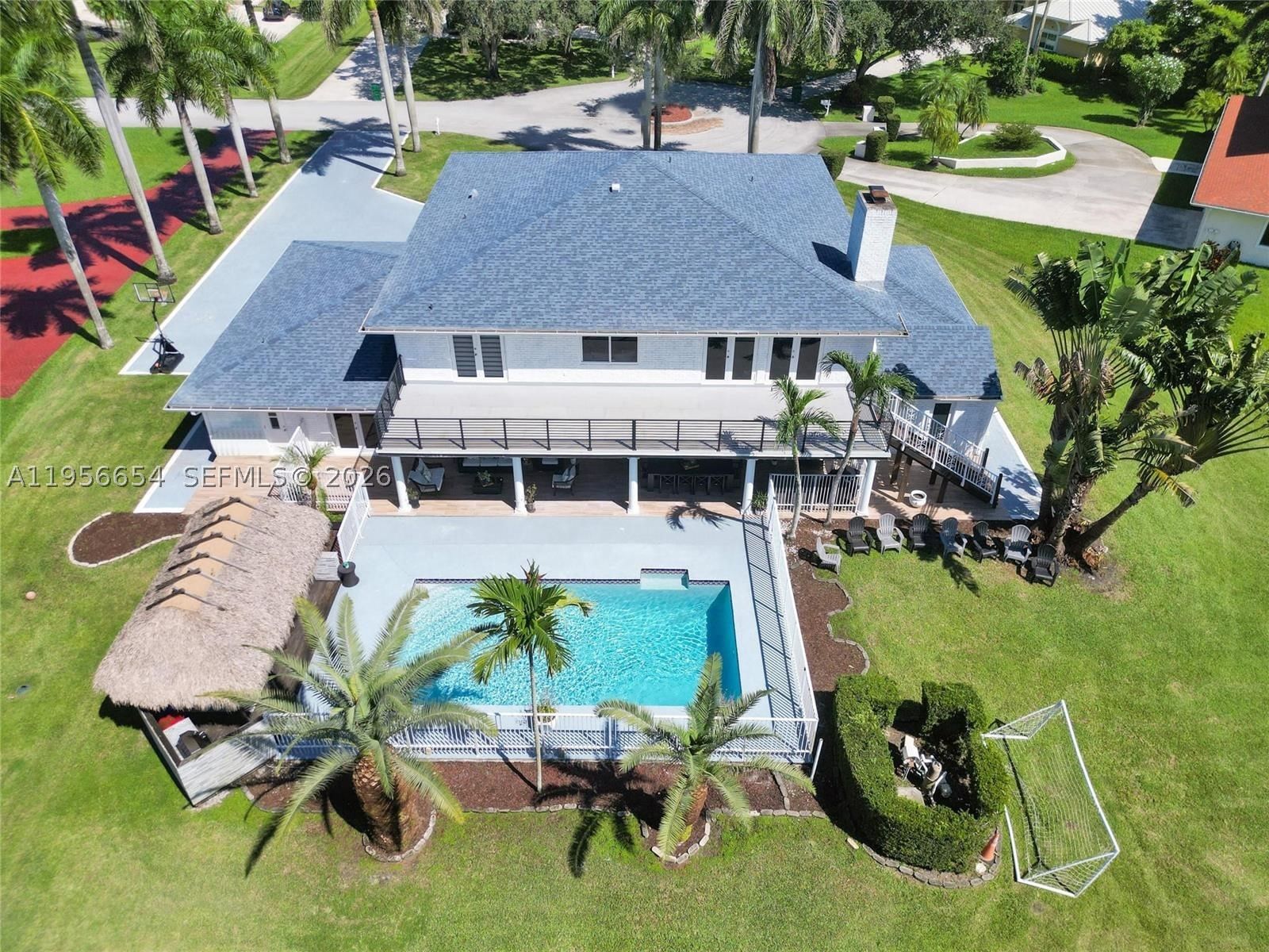 Real estate property located at 11824 43rd Ct, Broward, Laurel Oaks East, Davie, FL