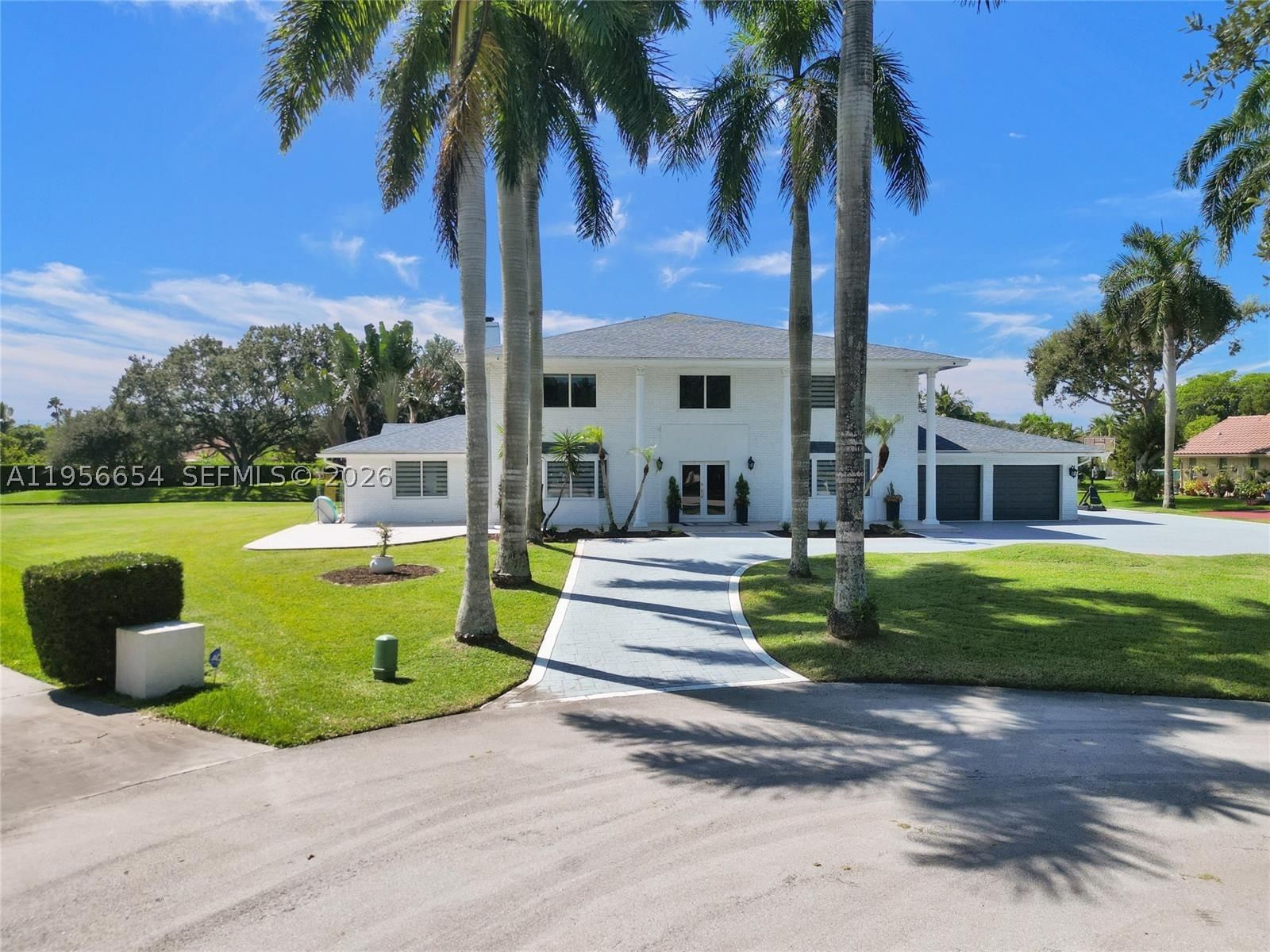 Real estate property located at 11824 43rd Ct, Broward, Laurel Oaks East, Davie, FL