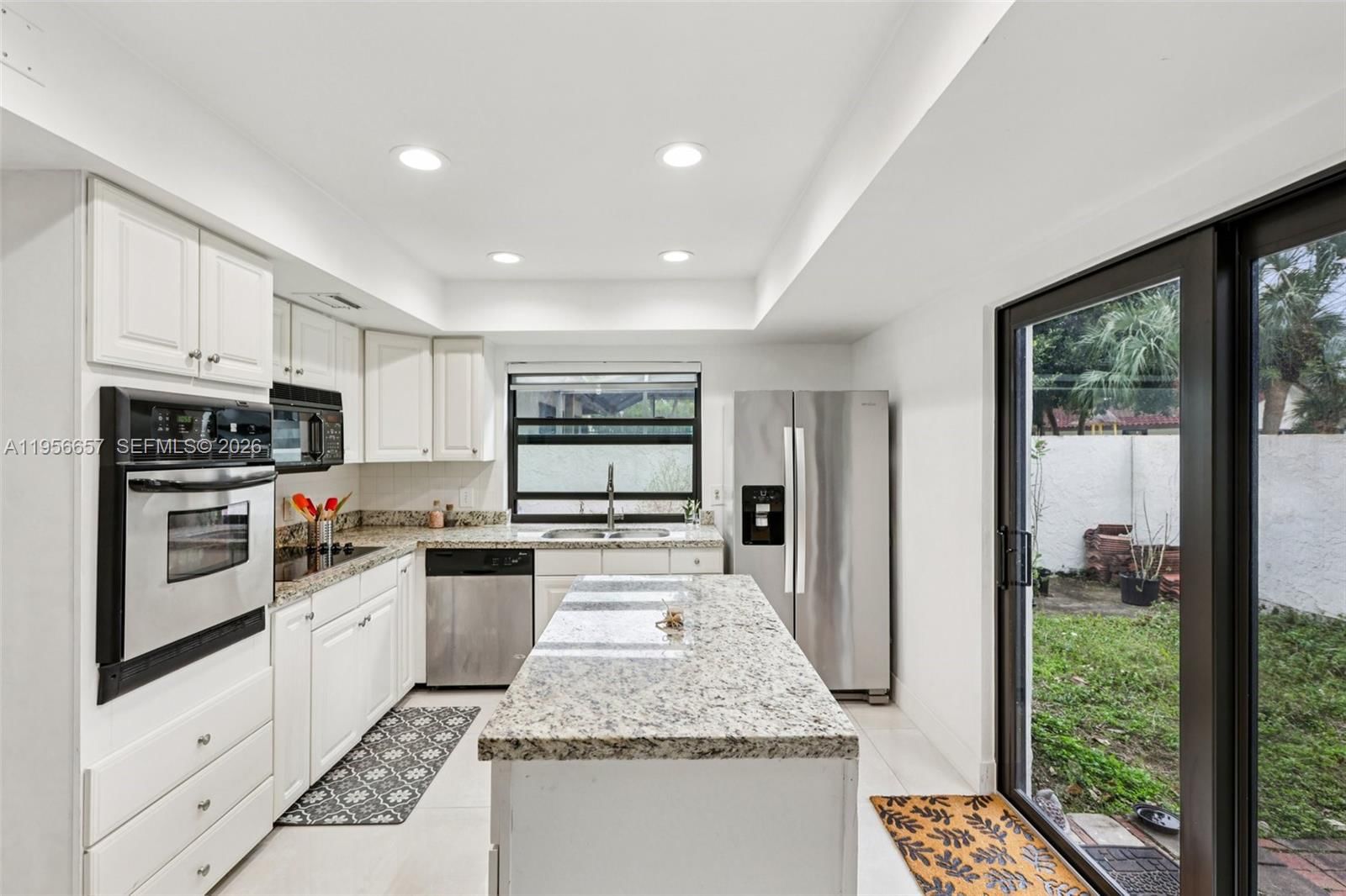 Real estate property located at 13408 113th Ter, Miami-dade, Crossings Twnhse Sec 1, Miami, FL