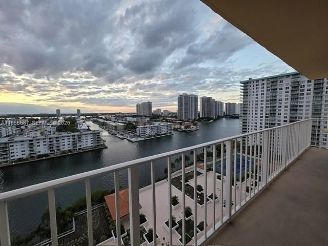 Real estate property located at 290 174th St #1503, Miami-dade, Winston Towers 700 Condo, Sunny Isles Beach, FL