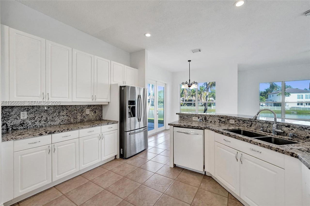 Real estate property located at 14621 35th St, Broward, Windsor Palms, Miramar, FL