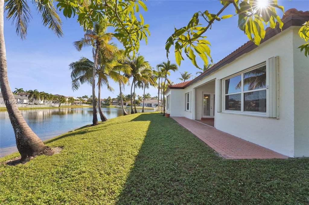 Real estate property located at 14621 35th St, Broward, Windsor Palms, Miramar, FL