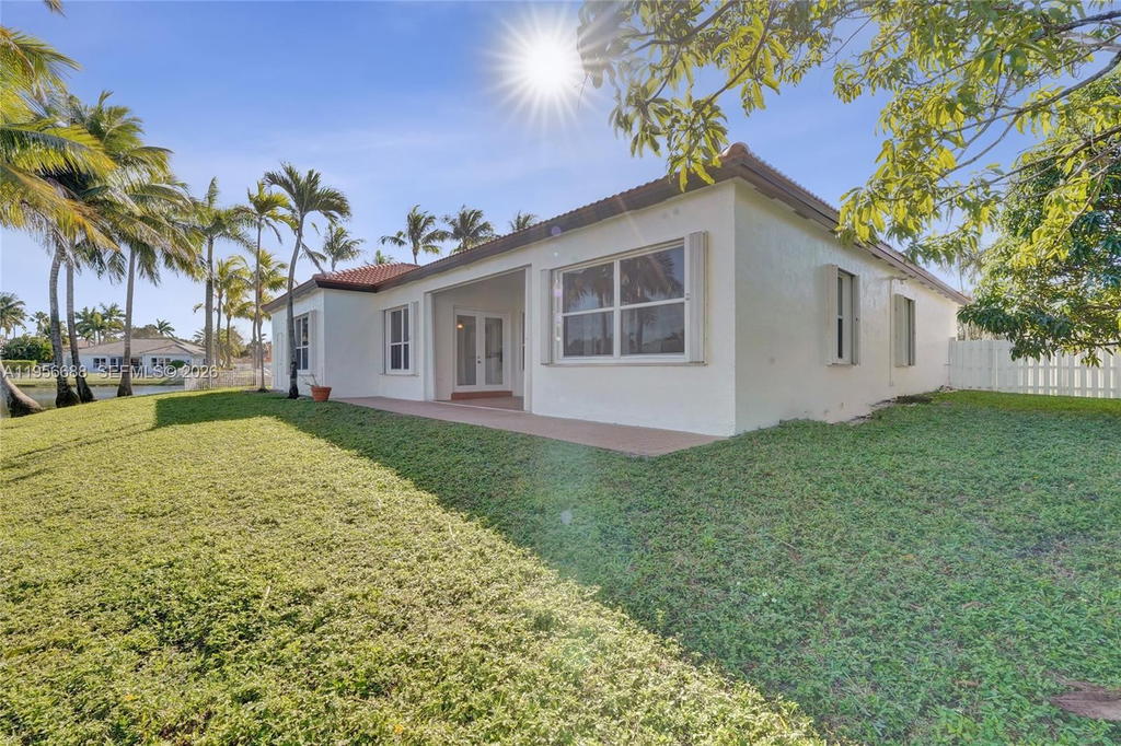 Real estate property located at 14621 35th St, Broward, Windsor Palms, Miramar, FL