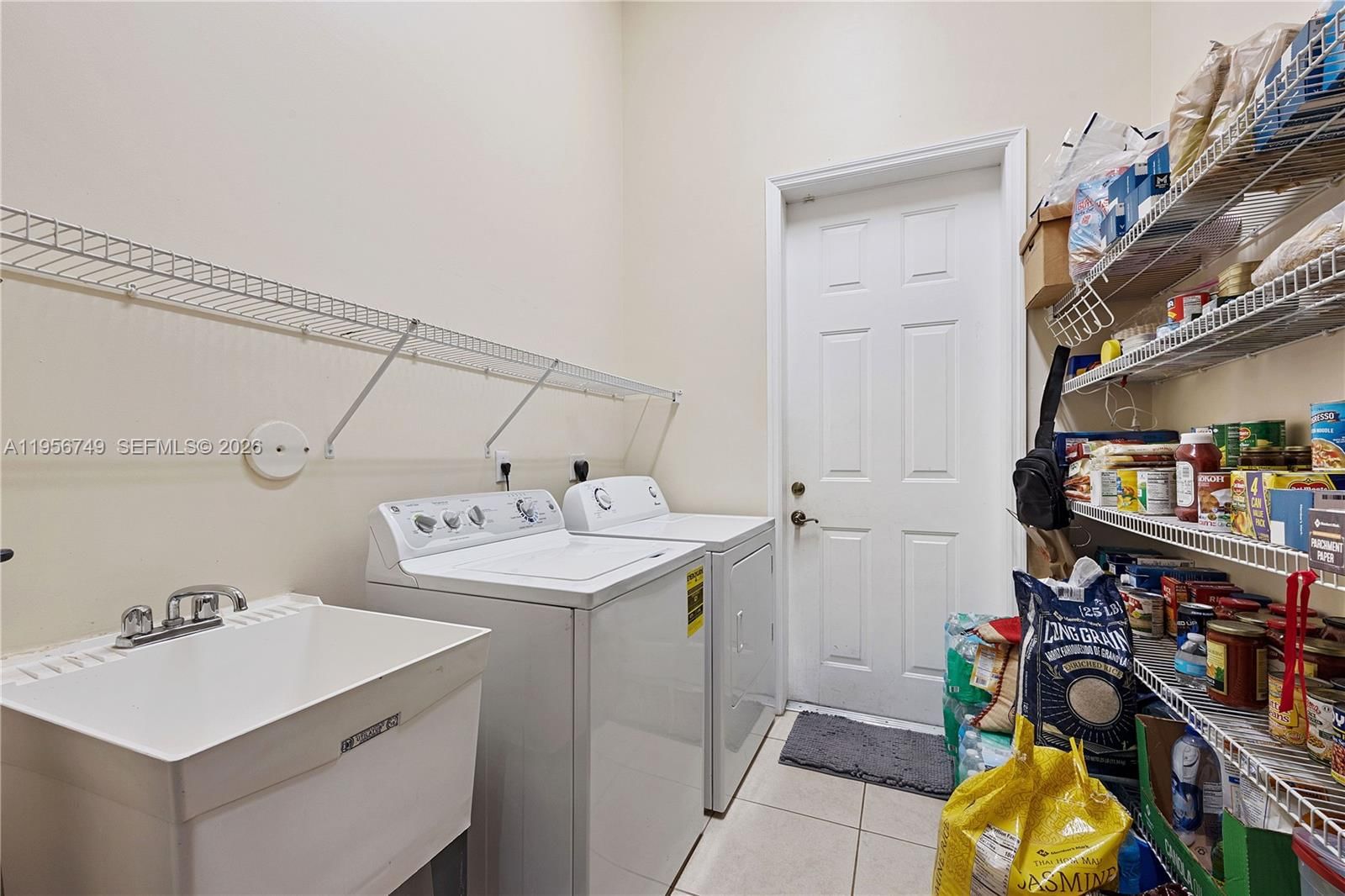 Real estate property located at 109 128th Ave, Broward, Lago Plantation, Plantation, FL