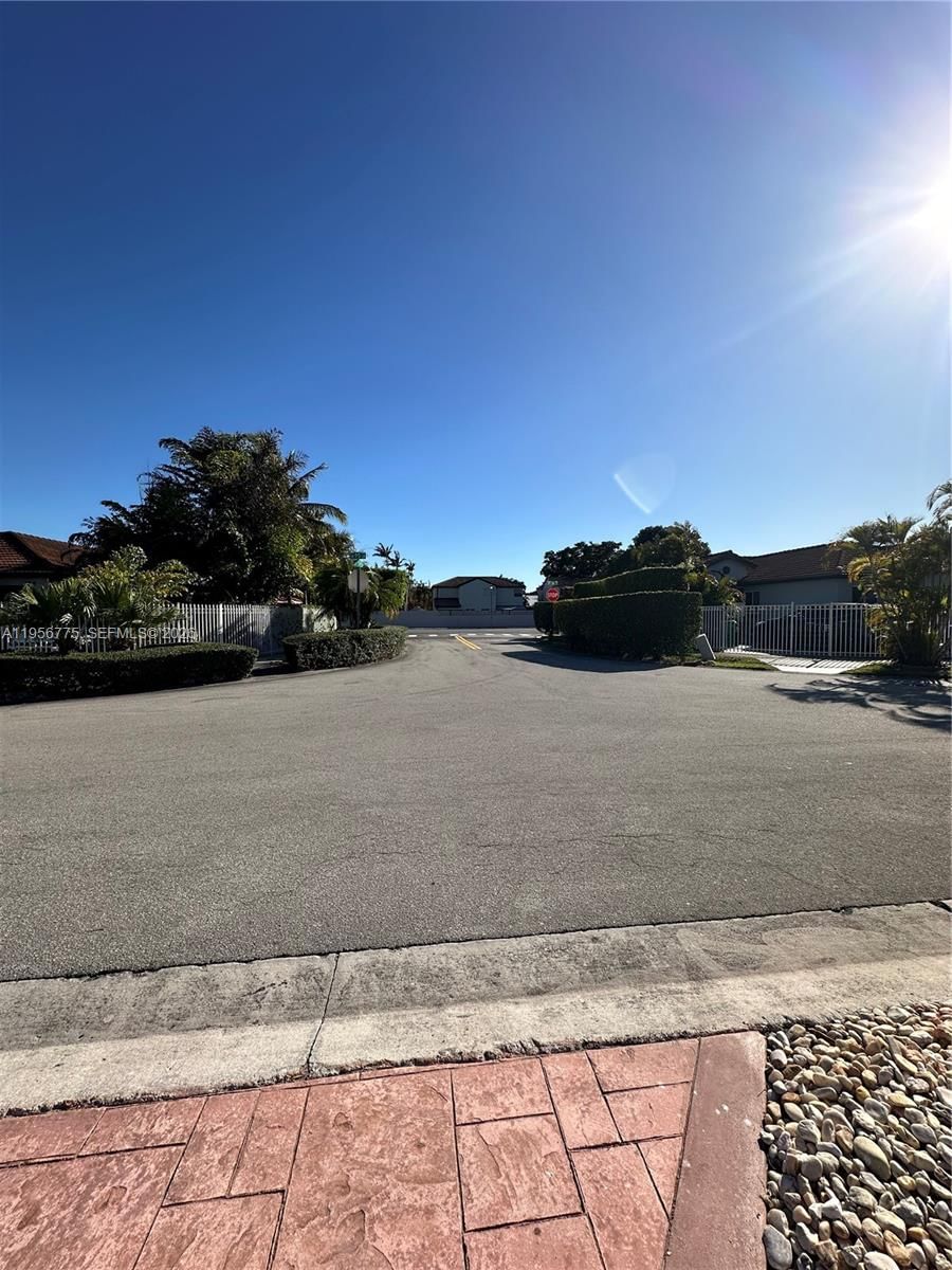 Real estate property located at 15421 95th Ln, Miami-dade, Peral Sub, Miami, FL