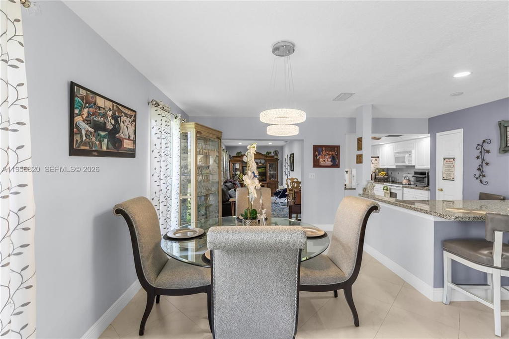 Real estate property located at 7185 Tropical Way, Broward, Hawthorne Village Inc Con, Plantation, FL