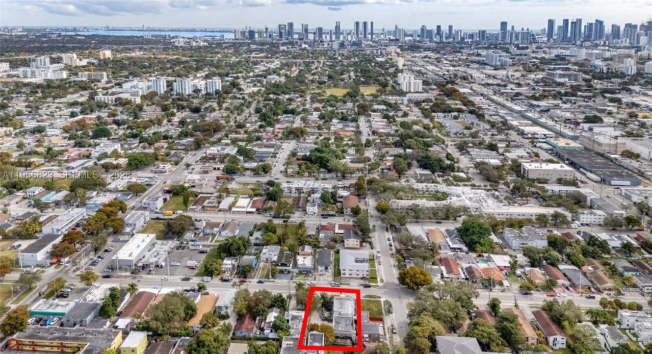 Real estate property located at 2610 23rd Ave, Miami-dade, Westhaven, Miami, FL