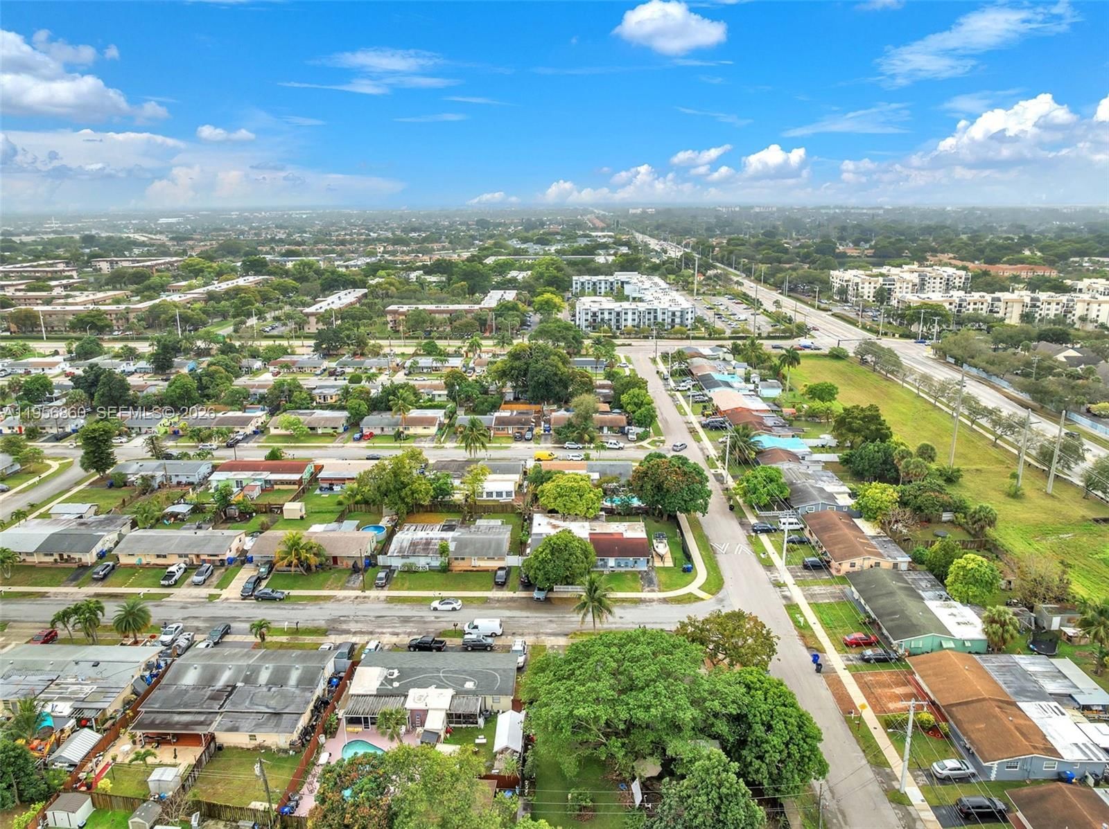 Real estate property located at 7021 19th Pl, Broward, Springbank Park, North Lauderdale, FL