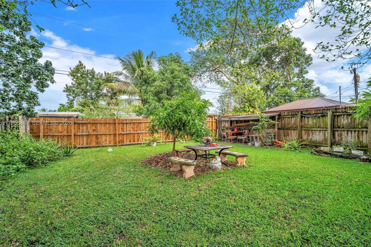 Real estate property located at 7021 19th Pl, Broward, Springbank Park, North Lauderdale, FL