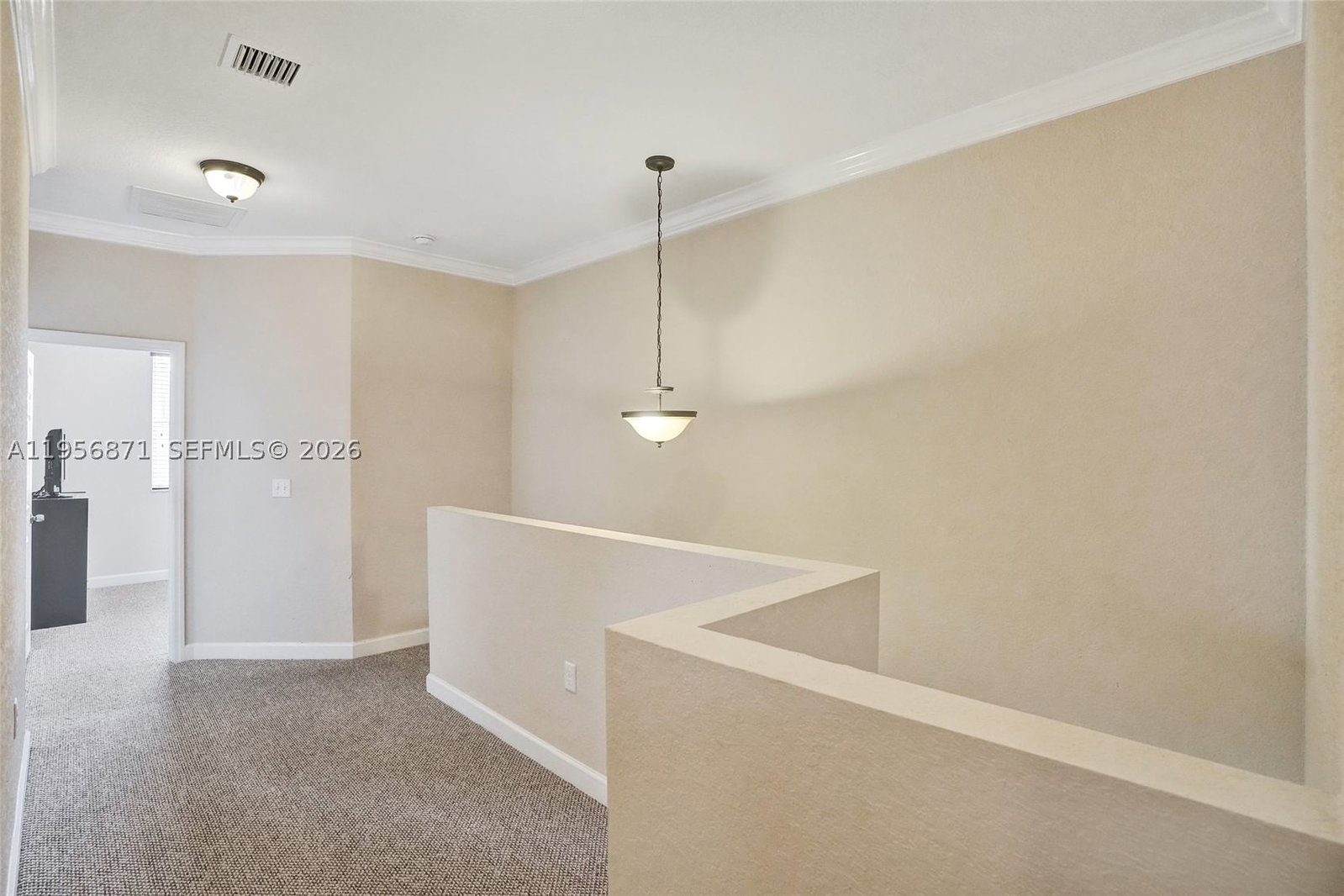 Real estate property located at 1042 207th Ter, Miami-dade, Ives Dairy Townhomes, Miami, FL