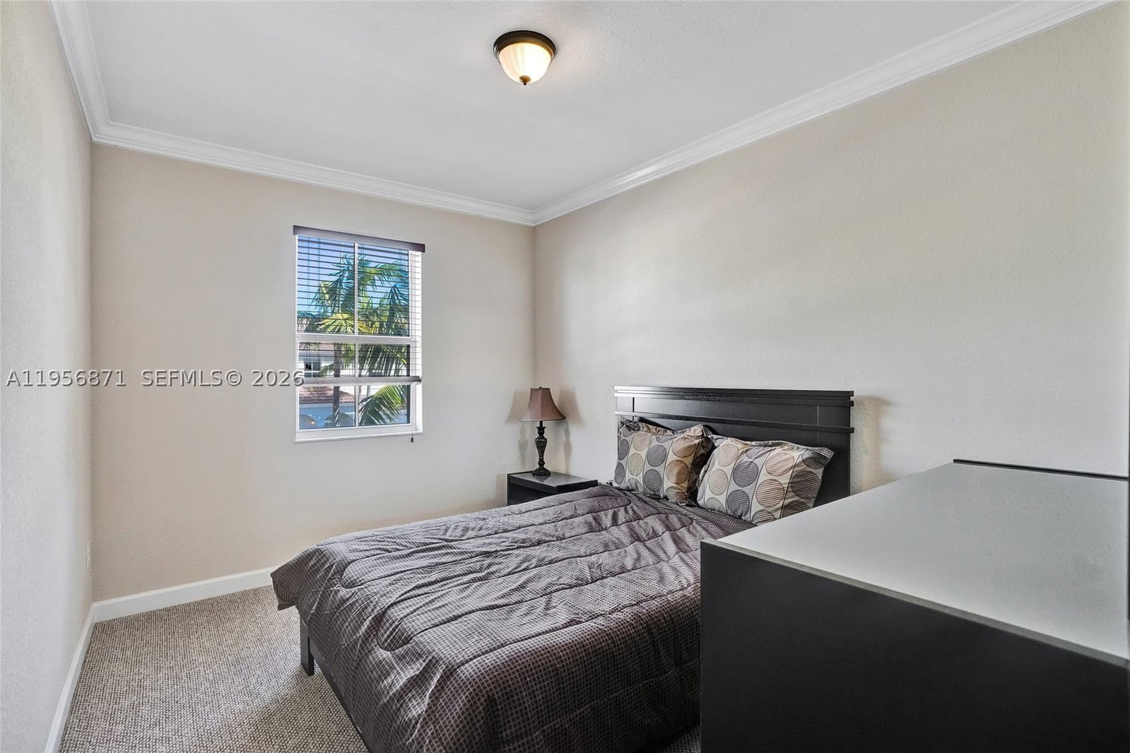 Real estate property located at 1042 207th Ter, Miami-dade, Ives Dairy Townhomes, Miami, FL