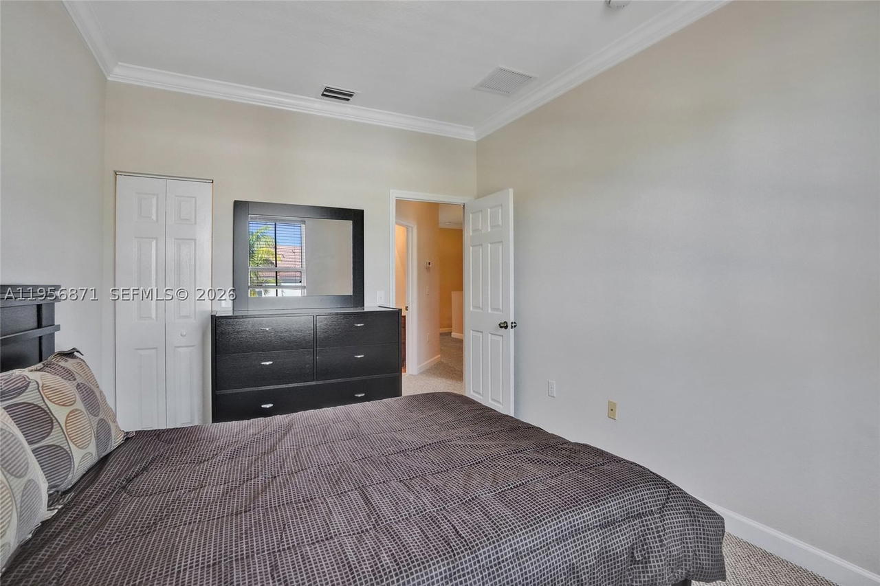 Real estate property located at 1042 207th Ter, Miami-dade, Ives Dairy Townhomes, Miami, FL