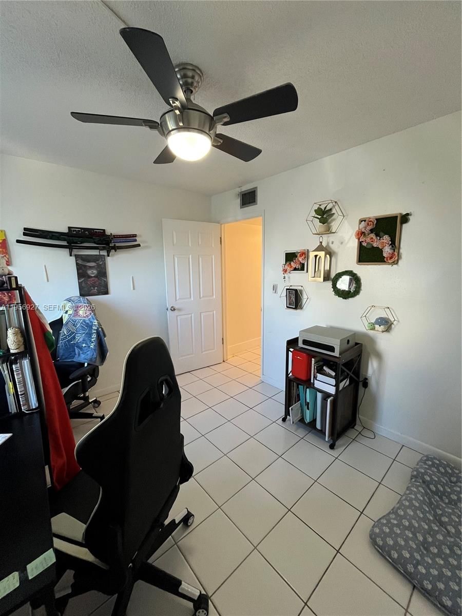 Real estate property located at 10211 Fontainebleau Blvd #102, Miami-dade, Indian Lk Village Phase 1, Miami, FL