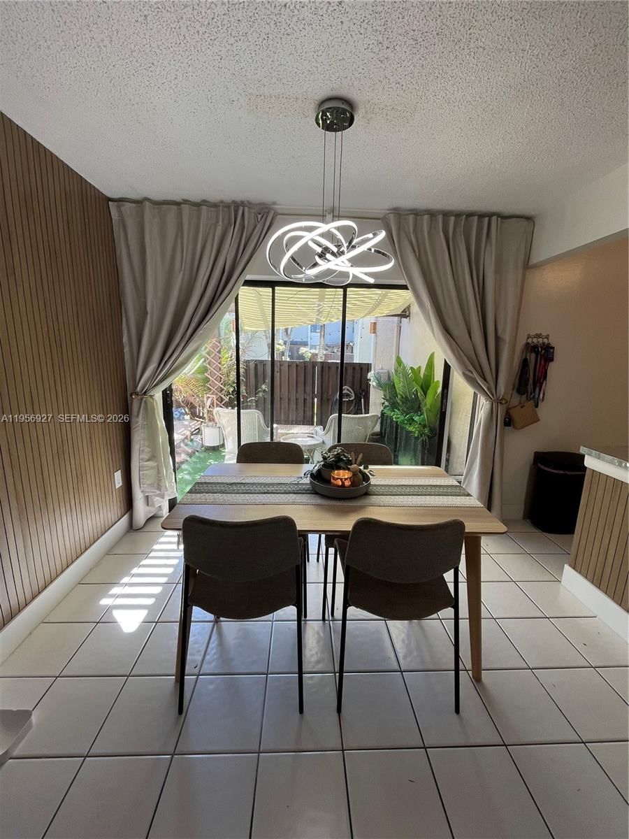 Real estate property located at 10211 Fontainebleau Blvd #102, Miami-dade, Indian Lk Village Phase 1, Miami, FL