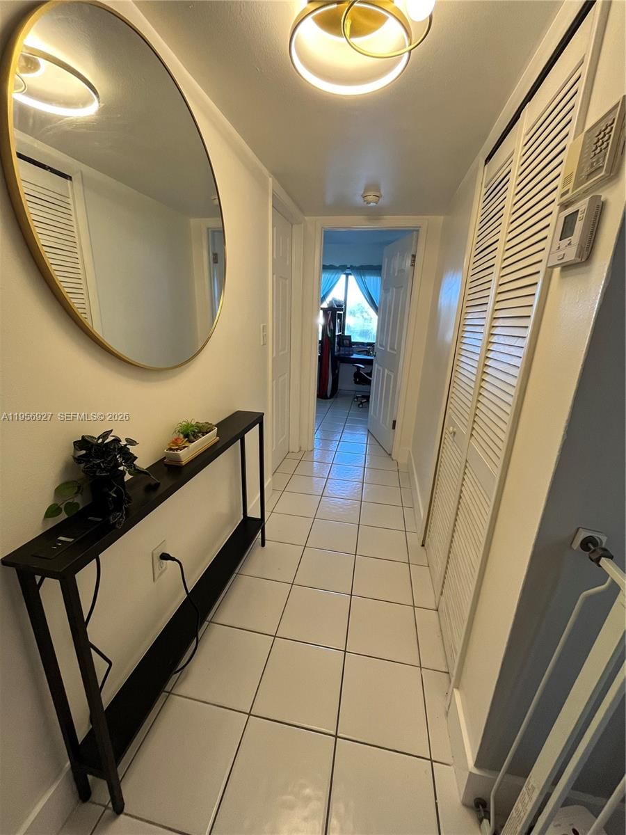 Real estate property located at 10211 Fontainebleau Blvd #102, Miami-dade, Indian Lk Village Phase 1, Miami, FL