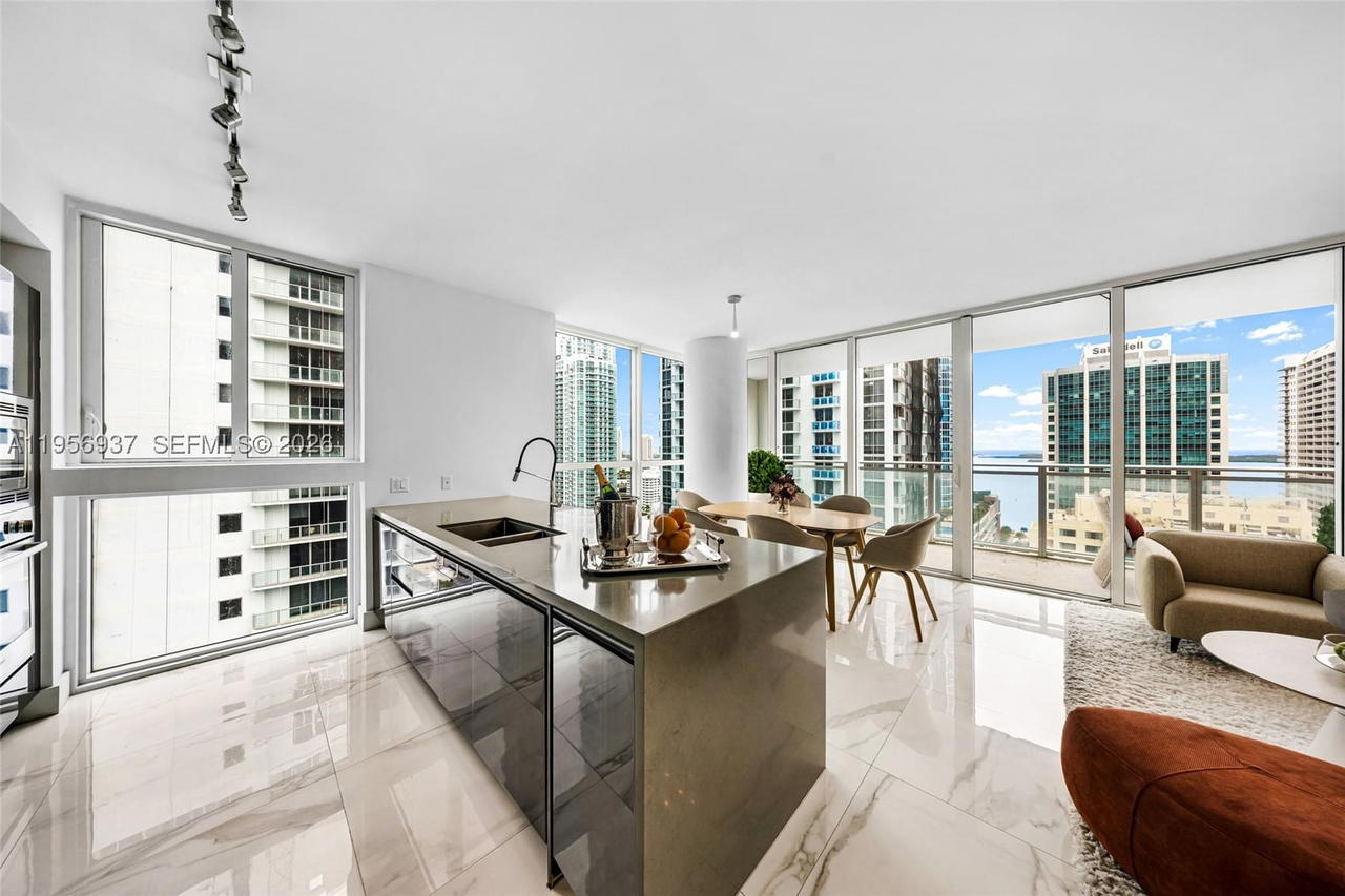 Real estate property located at 1080 Brickell Ave #2708, Miami-dade, The Bond (1080 Brickell), Miami, FL