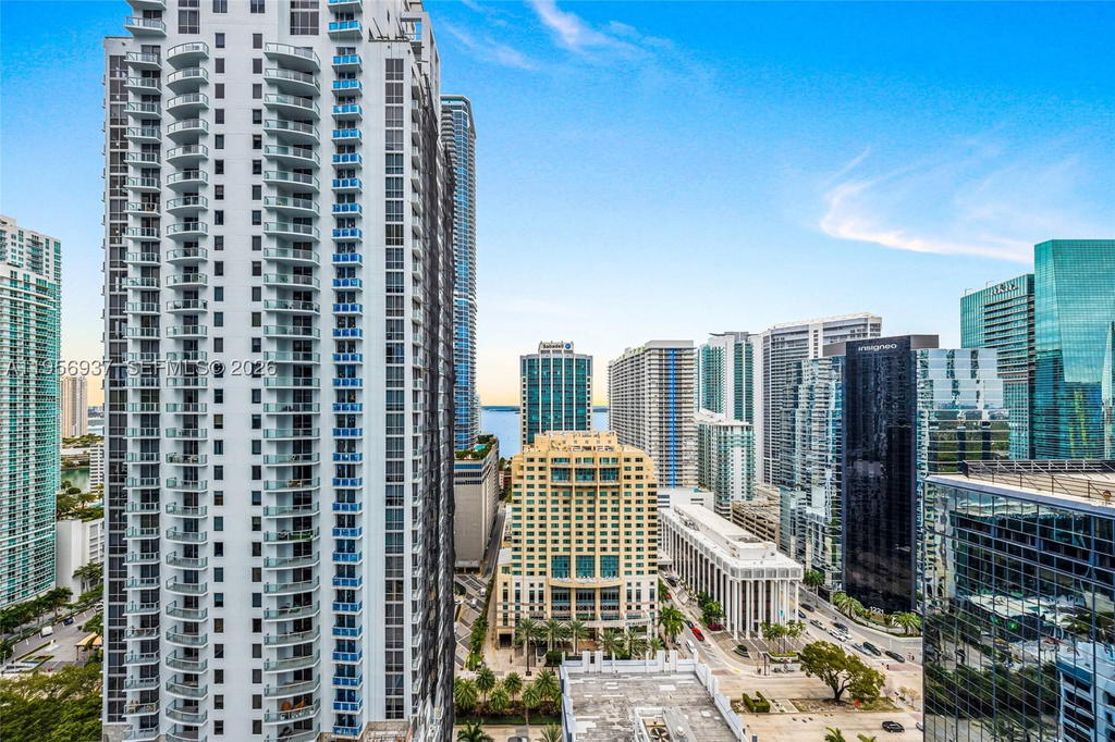 Real estate property located at 1080 Brickell Ave #2708, Miami-dade, The Bond (1080 Brickell), Miami, FL