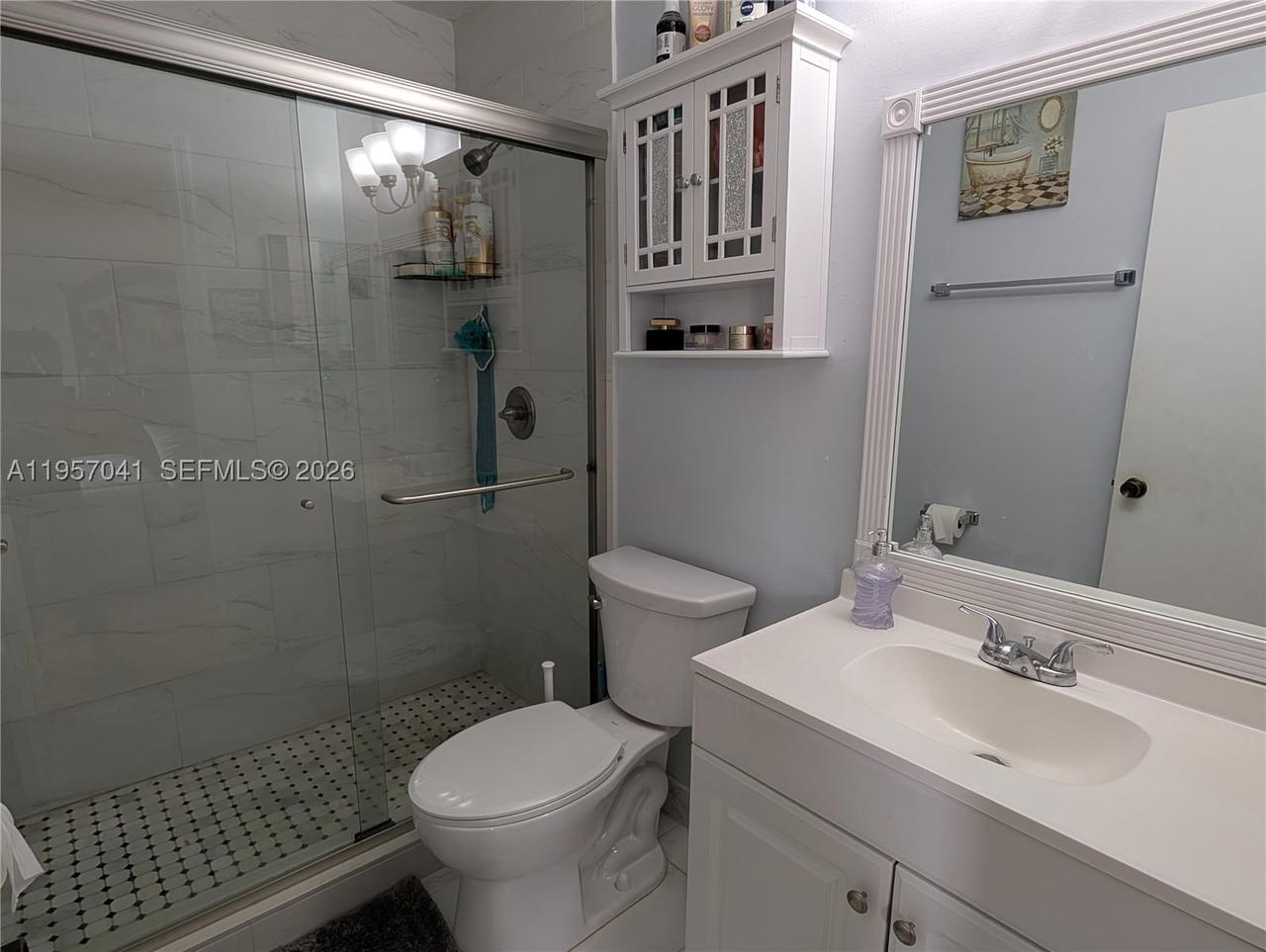 Real estate property located at 6205 Kendale Lakes Cir #289, Miami-dade, Paseo Real Condo, Miami, FL