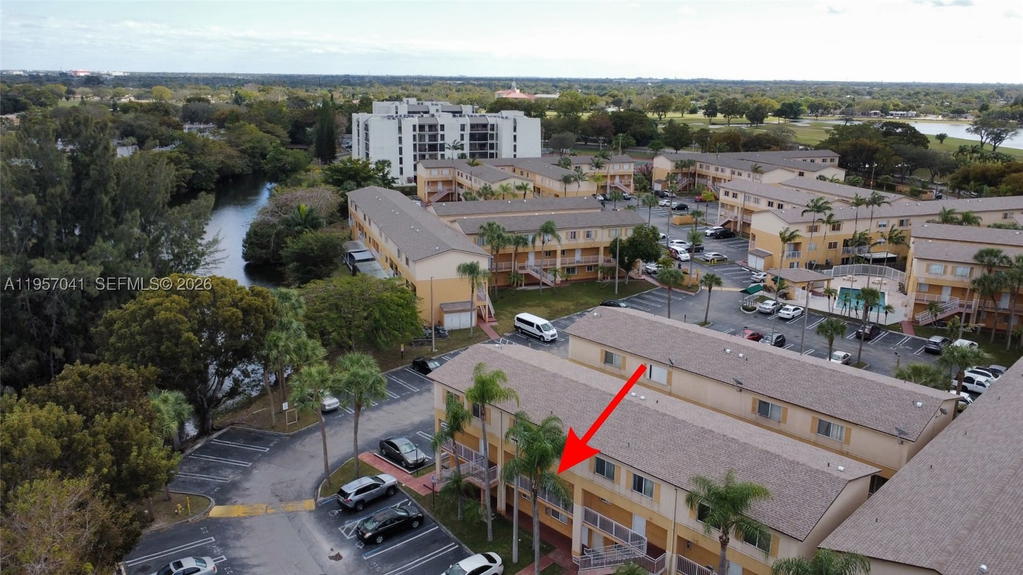 Real estate property located at 6205 Kendale Lakes Cir #289, Miami-dade, Paseo Real Condo, Miami, FL