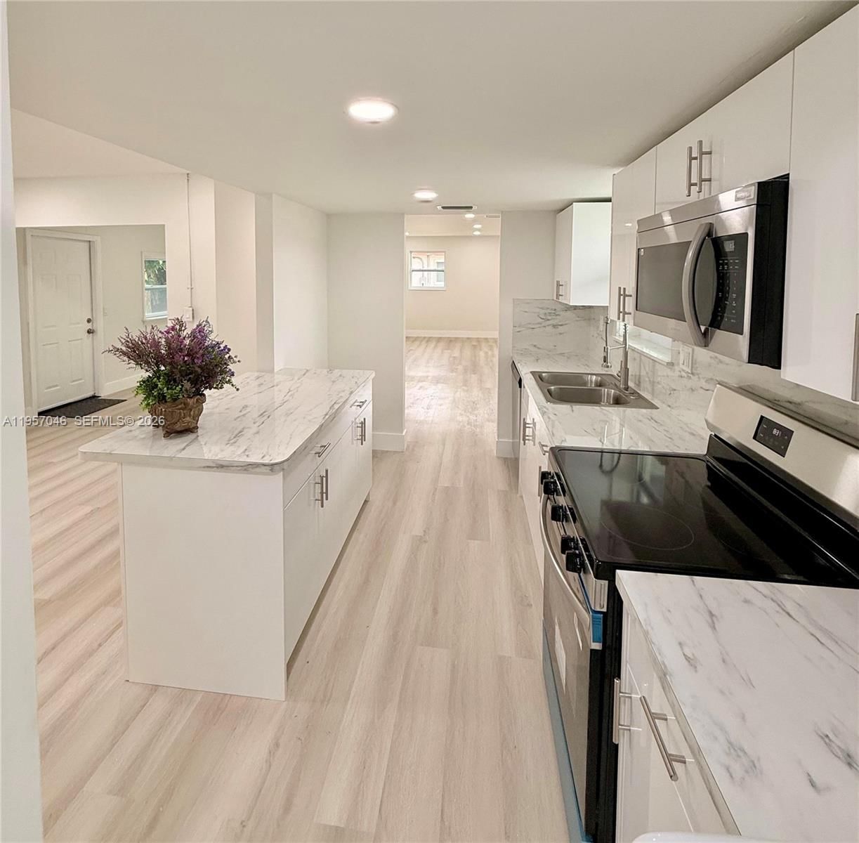 Real estate property located at 4431 13th St, Broward, Flair Subdivision No 4, Lauderhill, FL