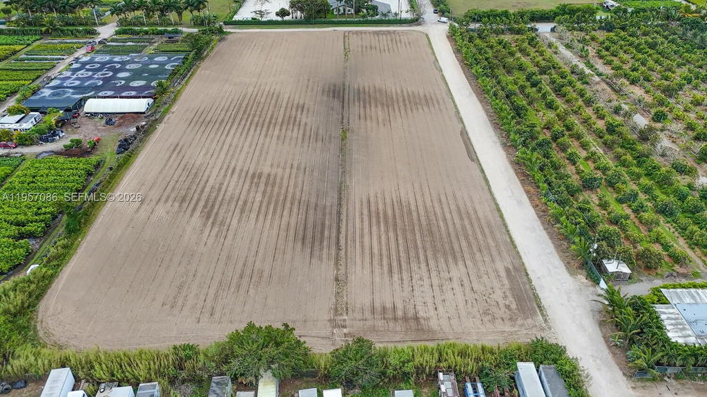 Real estate property located at UNINCORPORATED, Miami-dade, Miami, FL