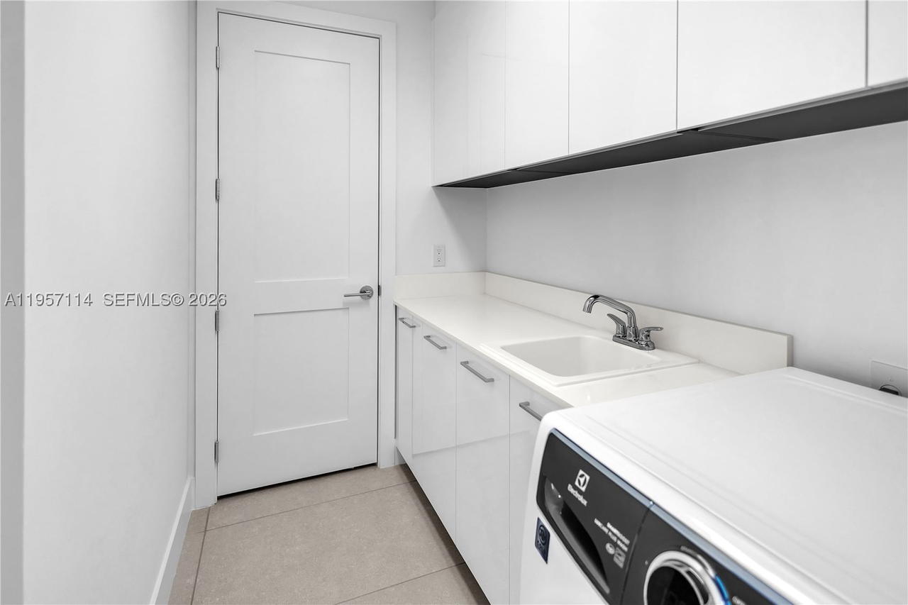 Real estate property located at 151 SEABREEZE BLVD #2003E, Broward, Selene Oceanfront Residenc, Fort Lauderdale, FL