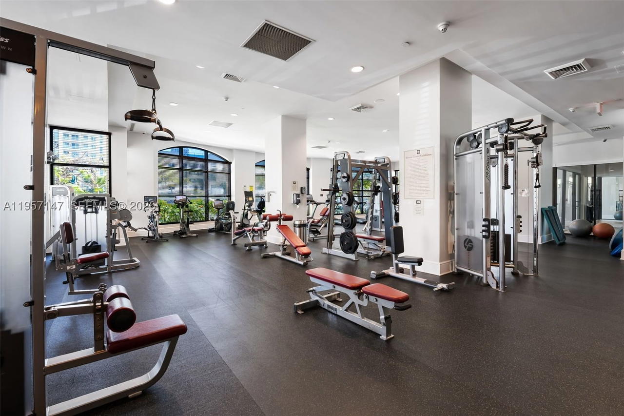 Real estate property located at 600 Las Olas Blvd #1605S, Broward, Symphony South Condo, Fort Lauderdale, FL