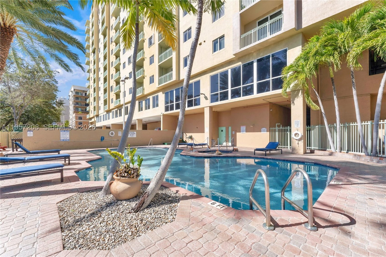 Real estate property located at 3500 Coral Way #710, Miami-dade, Coral Plaza Of Miami Condo, Miami, FL