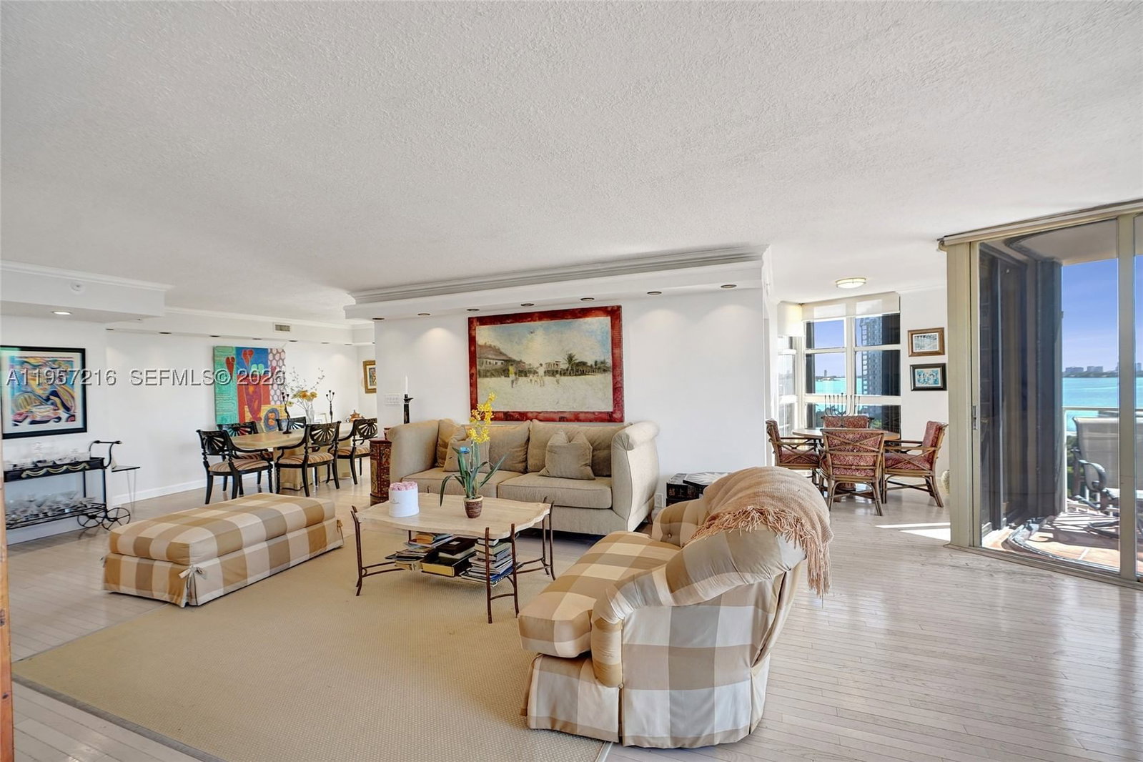 Real estate property located at 1000 Quayside Ter #1402, Miami-dade, Towers Of Quayside Condo, Miami, FL
