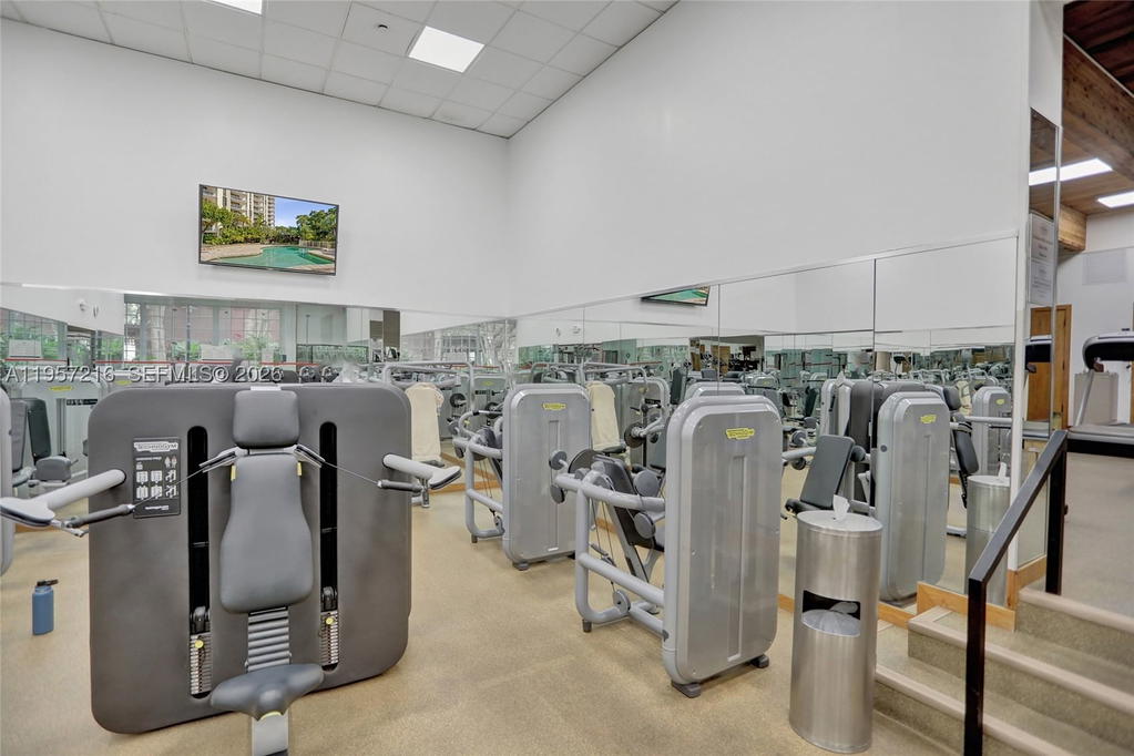 Real estate property located at 1000 Quayside Ter #1402, Miami-dade, Towers Of Quayside Condo, Miami, FL