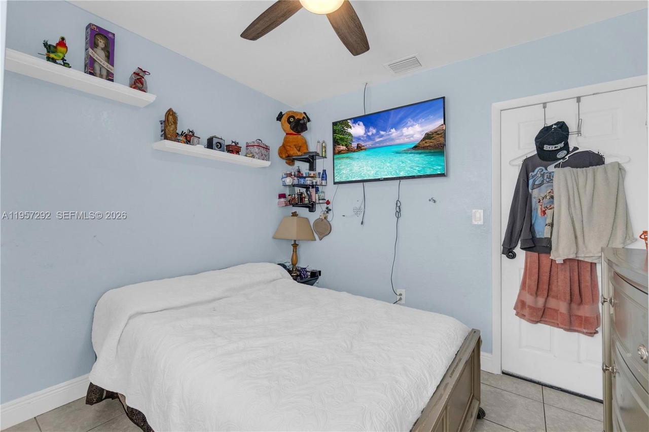 Real estate property located at 905 Atlantic Ave, Miami-dade, Opa Locka Pl No 3, Opa Locka, FL