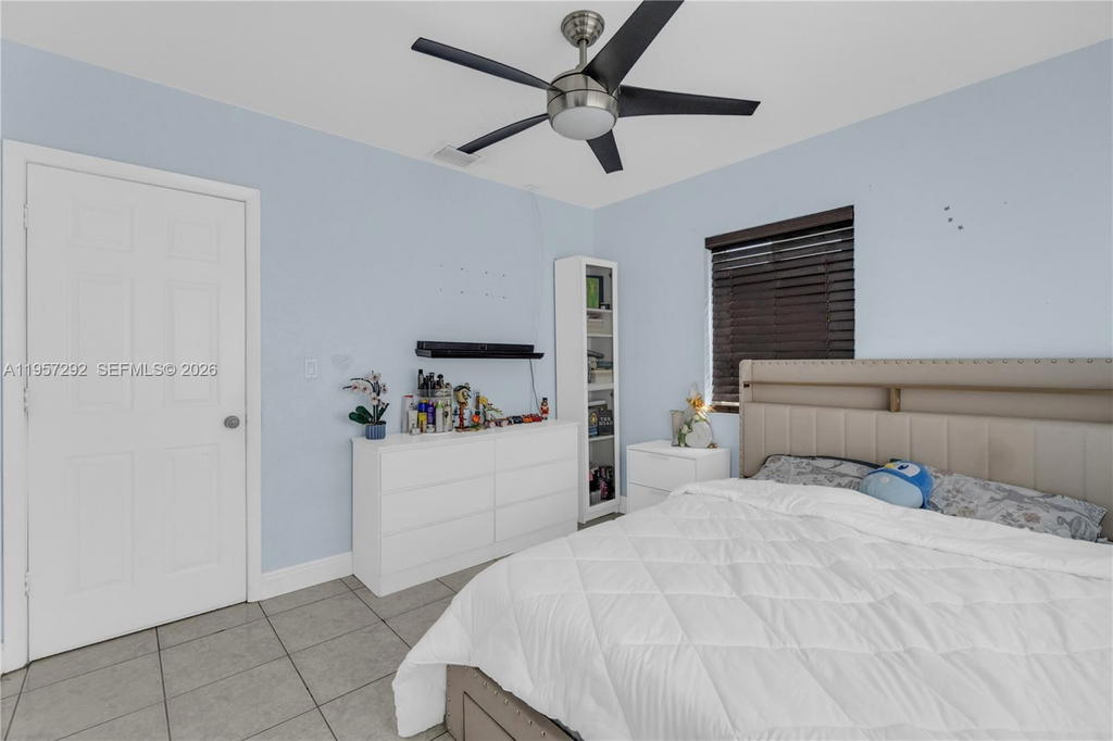 Real estate property located at 905 Atlantic Ave, Miami-dade, Opa Locka Pl No 3, Opa Locka, FL