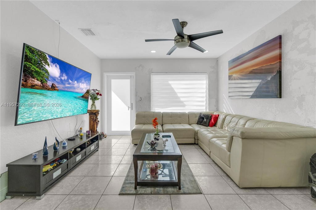 Real estate property located at 905 Atlantic Ave, Miami-dade, Opa Locka Pl No 3, Opa Locka, FL