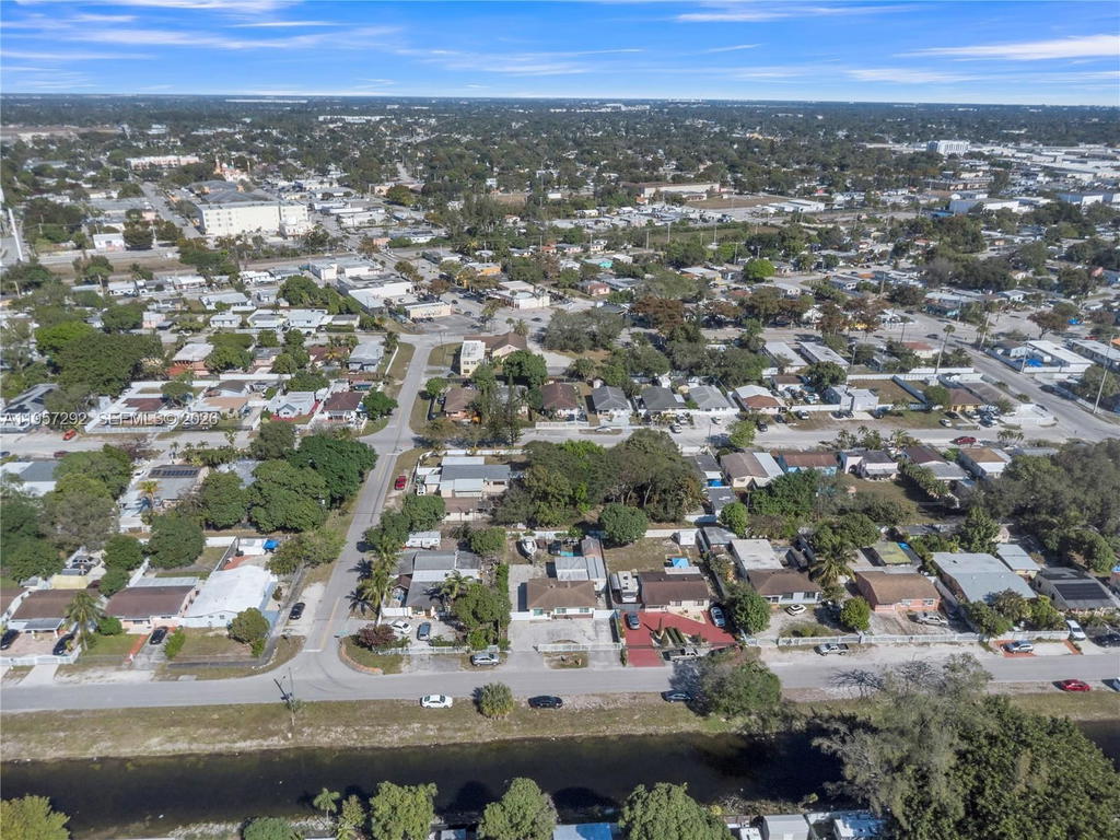 Real estate property located at 905 Atlantic Ave, Miami-dade, Opa Locka Pl No 3, Opa Locka, FL