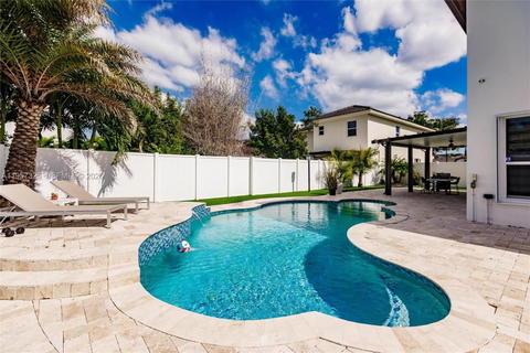 Real estate property located at 17063 91st St, Miami-dade, Kendall Commons Residenti, Miami, FL