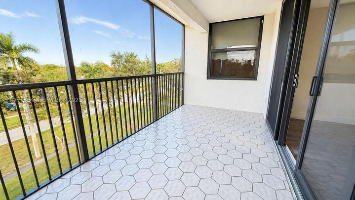 Real estate property located at 6800 Cypress Rd #501, Broward, Royal Palm At Plantation, Plantation, FL