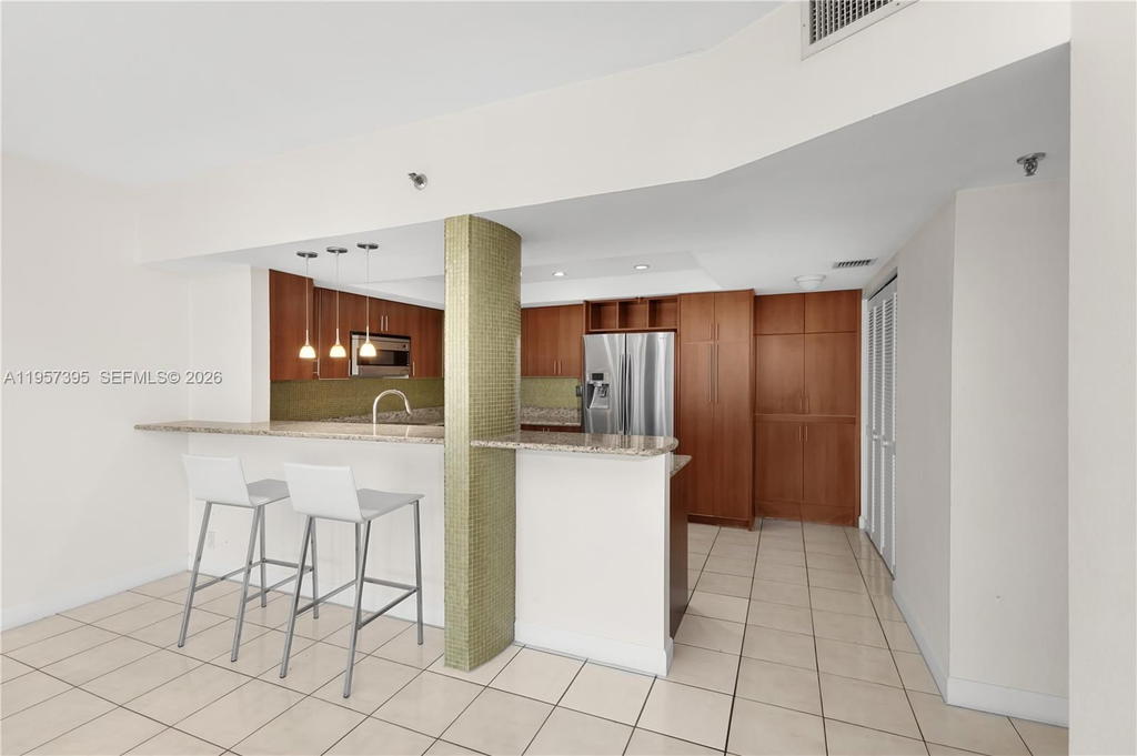 Real estate property located at 520 Brickell Key Dr A619, Miami-dade, Brickell Key One Condo, Miami, FL