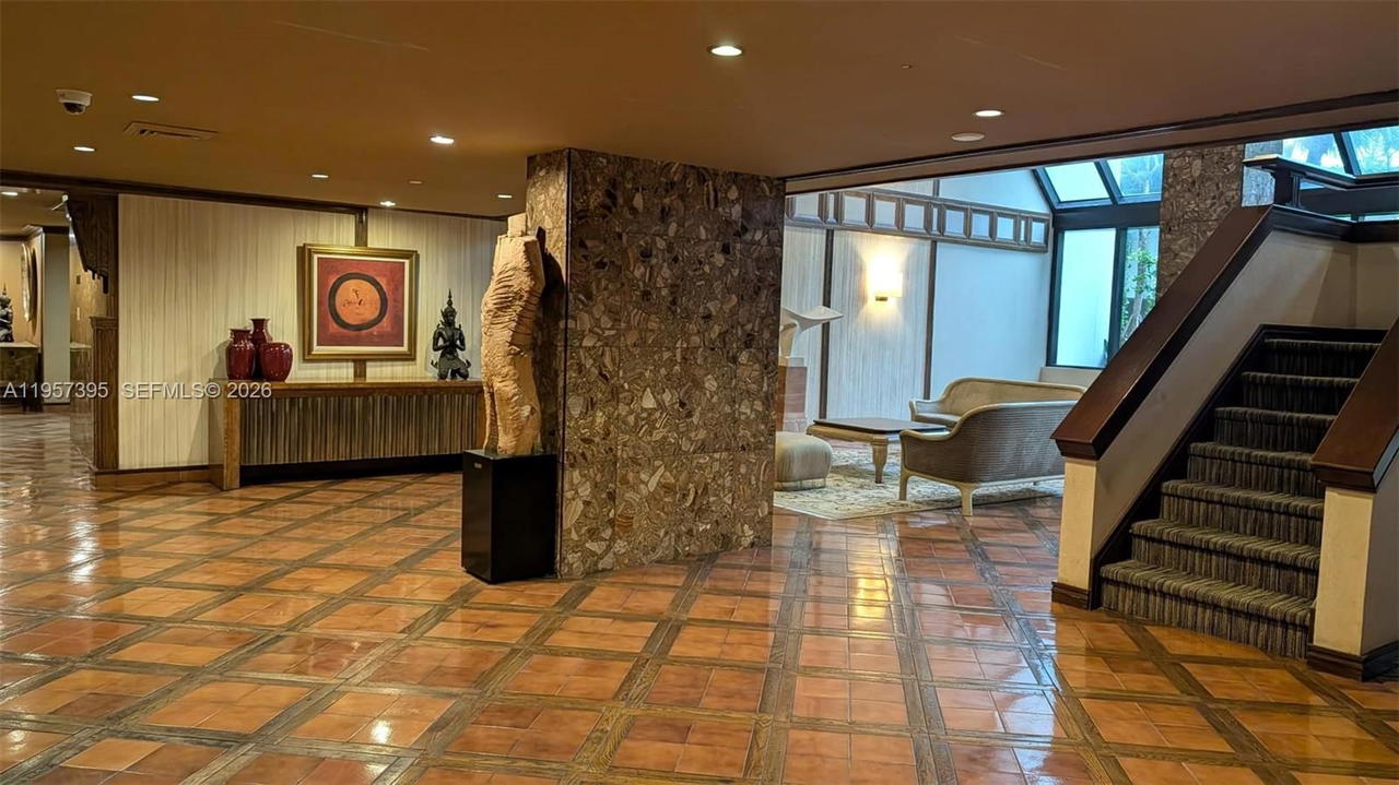 Real estate property located at 520 Brickell Key Dr A619, Miami-dade, Brickell Key One Condo, Miami, FL