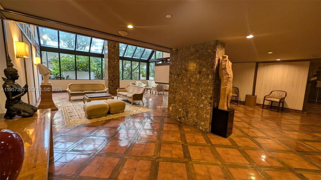 Real estate property located at 520 Brickell Key Dr A619, Miami-dade, Brickell Key One Condo, Miami, FL