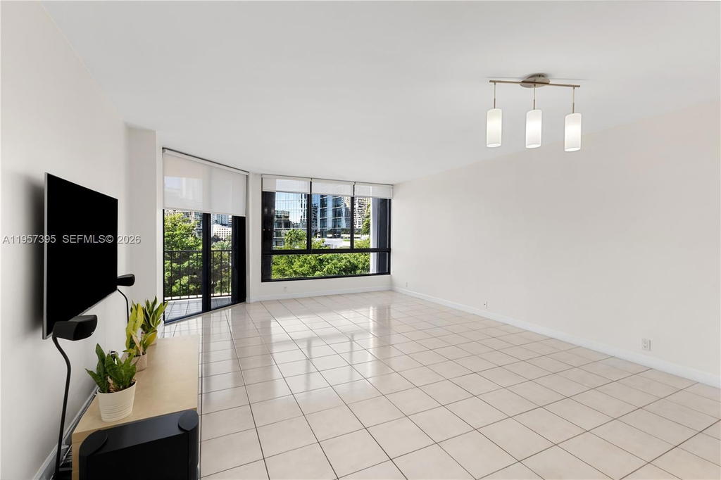 Real estate property located at 520 Brickell Key Dr A619, Miami-dade, Brickell Key One Condo, Miami, FL