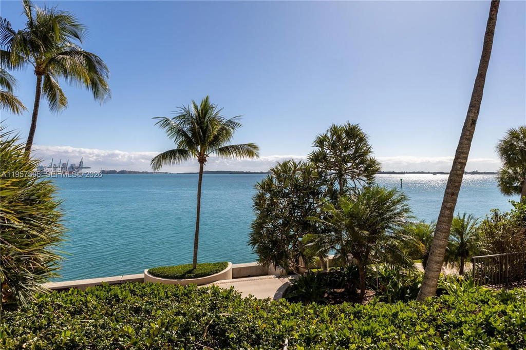 Real estate property located at 520 Brickell Key Dr A619, Miami-dade, Brickell Key One Condo, Miami, FL