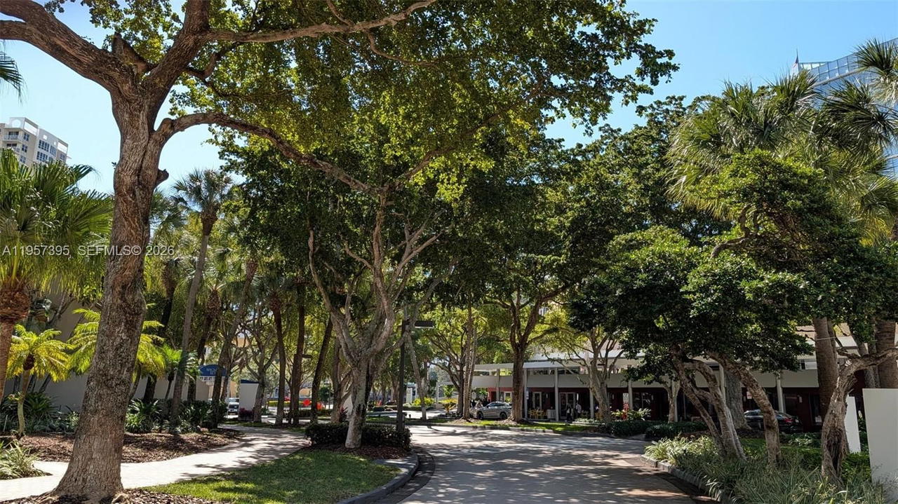 Real estate property located at 520 Brickell Key Dr A619, Miami-dade, Brickell Key One Condo, Miami, FL