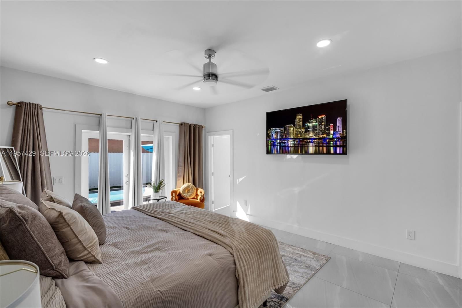 Real estate property located at 2464 104th St, Miami-dade, Acme Gulfair 1st Addn, Miami, FL