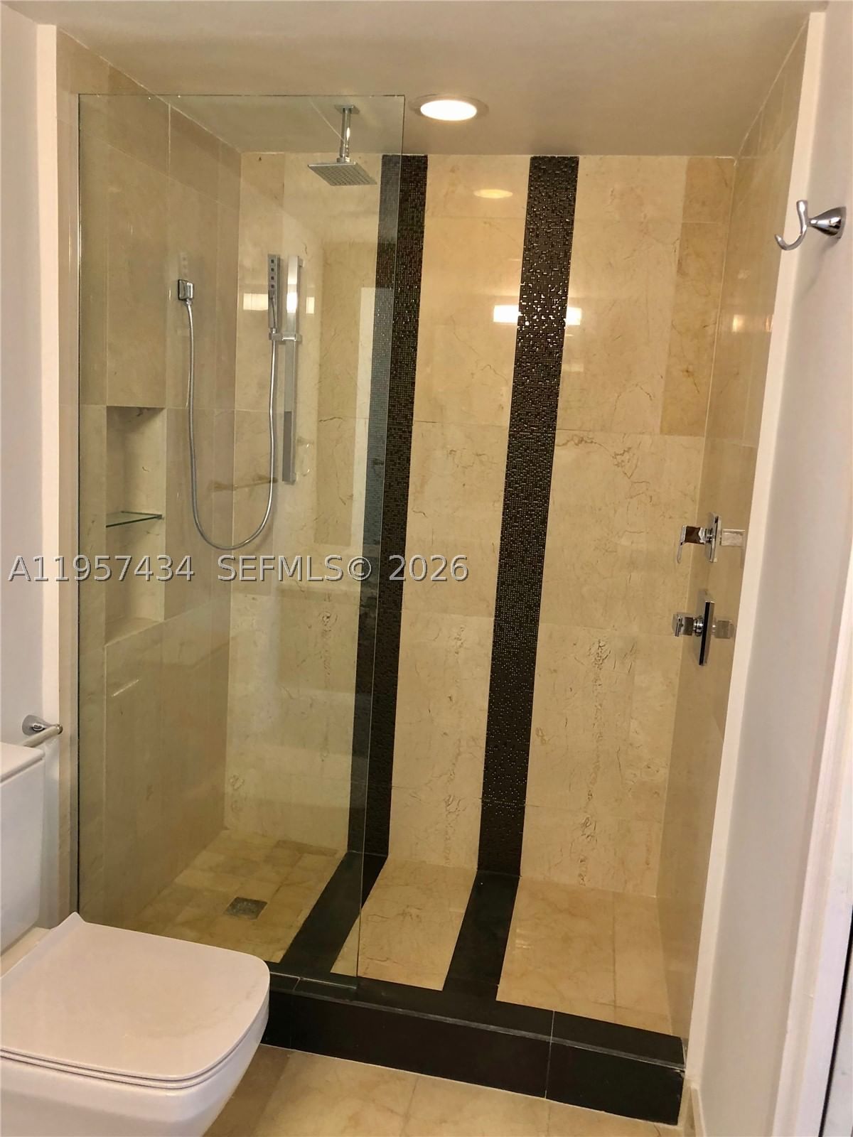 Real estate property located at 601 27TH ST #801, Miami-dade, The Crimson Condominium, Miami, FL